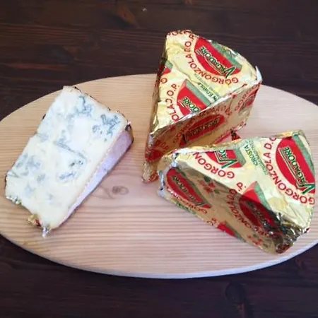 Alojamento de Acomodação e Pequeno-almoço Melograno Vaprio dʼAgogna